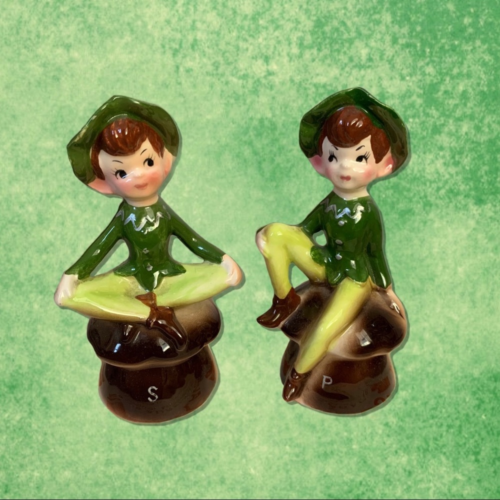 Vintage 1950s 1960s Enesco Elf and Mushroom Salt and Pepper Shaker